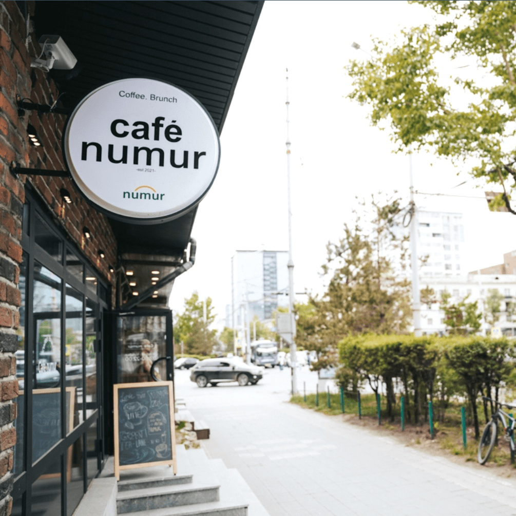Coffee shop